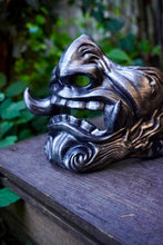 Charger l'image dans la galerie, masque japonais, masque samouraï, oni, kitsune, masque hannya, samurai mask, japanese mask, japon, japan, manga, anime, demon slayer, naruto, cosplay, Daëlys Art