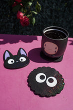 Load image into Gallery viewer, Calcifer, décoration murale Calcifer, ghibli, mignon, décoration mignonne, Daëlys Art, sous verre Ghibli, Jiji, Totoro