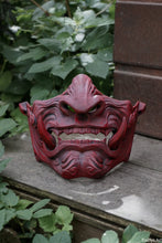 Load image into Gallery viewer, Masque mempo, masque Oni, masque mempo oni, masque samouraï, cosplay samouraï, cosplay Oni, masque démon japonais