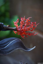 Charger l'image dans la galerie, Figurine avec ou sans peinture - Gustave - Clair Obscur Expédition 33