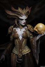 Load image into Gallery viewer, Lilith, Diablo, figurine Lilith, figurine Lilith Diablo