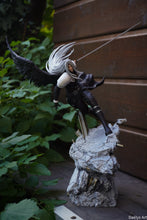 Load image into Gallery viewer, Figurine with or without paint - Sephiroth - FF7