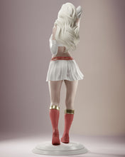 Charger l'image dans la galerie, Figurine à peindre - Supergirl