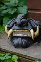Load image into Gallery viewer, Masque mempo, masque Oni, masque mempo oni, masque samouraï, cosplay samouraï, cosplay Oni, masque démon japonais