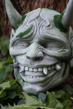 Charger l'image dans la galerie, Masque oni, masque démon japonais, décoration japonaise, folklore japonais, japon traditionnel, Yokaï, Hannya, Daëlys Art