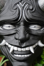 Load image into Gallery viewer, Decorative Oni Mask - Bronze