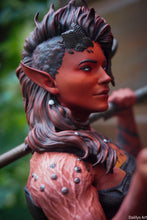 Charger l'image dans la galerie, figurine karlach, figurine baldur's gate, karlach, figurine astarion, figurine ombrecoeur, shadowheart, figurine lae'zel, donjons et dragons