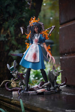 Charger l'image dans la galerie, Figurine avec ou sans peinture - Alice Madness Return