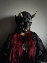 Charger l'image dans la galerie, Masque oni, masque démon japonais, décoration japonaise, folklore japonais, japon traditionnel, Yokaï, Hannya, Daëlys Art