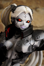 Load image into Gallery viewer, Figurine Adam Smasher, figurine Rebecca cyberpunk, figurine Cyberpunk
