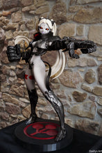 Load image into Gallery viewer, Figurine Adam Smasher, figurine Rebecca cyberpunk, figurine Cyberpunk