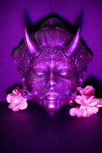 Load image into Gallery viewer, Oni, Geisha, masque japonais, cyberpunk, masque cyberpunk, masque traditionnel japonais, Daëlys Art