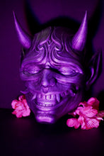 Load image into Gallery viewer, Masque oni, masque démon japonais, décoration japonaise, folklore japonais, japon traditionnel, Yokaï, Hannya, Daëlys Art