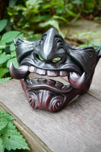 Load image into Gallery viewer, Masque mempo, masque japonais, japon, japonais, masque traditionnel, ghost of tsushima