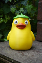 Load image into Gallery viewer, Chihiro, canard, yokaï, Otori-Sama, Ghibli, le voyage de chihiro, Daëlys Art