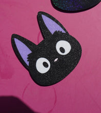 Load image into Gallery viewer, Calcifer, décoration murale Calcifer, ghibli, mignon, décoration mignonne, Daëlys Art, sous verre Ghibli, Jiji, Totoro