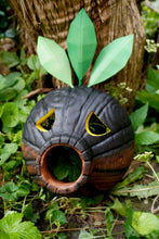 Load image into Gallery viewer, Mario, Masque Mario, Daëlys Art, Majora's Mask, Cosplay Zelda, Zelda, Ganondorf, Ocarina of time, retrogaming, collection Zelda, Deku, Mojo