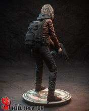 Load image into Gallery viewer, figurine grace ashcroft, figurine resident evil requiem, figurine leon s kennedy, figurine a peindre, figurine de collection