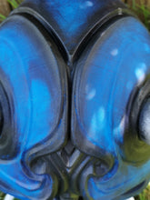 Load image into Gallery viewer, oni, décoration murale oni, décoration japonaise, masque oni, masque japonais, masque samuraï, oni wall decoration, japanese decor, samuraï props, hannya mask, masque hannya, décoration japonaise, manga, anime, Daëlys Art