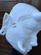 Load image into Gallery viewer, Masque oni, masque démon japonais, décoration japonaise, folklore japonais, japon traditionnel, Yokaï, Hannya, Daëlys Art