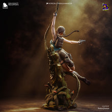 Load image into Gallery viewer, Lara Croft Paintable Figurine