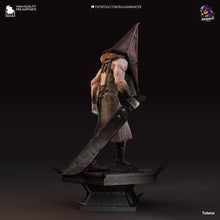 Load image into Gallery viewer, figurine pyramide head, figurine silent hill, figurine a peindre
