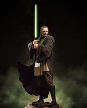 Load image into Gallery viewer, figurine qui gon jinn, figurine star wars, figurine a peindre