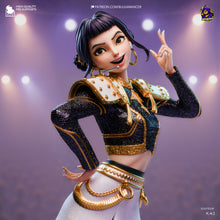 Charger l'image dans la galerie, figurine zoey demon hunters, figurine a peindre, figurine kpop