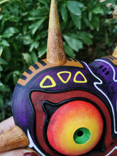 Charger l'image dans la galerie, Zelda, Masque de Majora, Zelda collection, retrogaming, Masque majora bois, Majora's Mask, Daëlys Art, Ocarina of time, Cosplay, Gerudo, Masque de vérité, Link, Ganondorf, Hyrule, triforce
