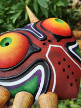 Charger l'image dans la galerie, Zelda, Masque de Majora, Zelda collection, retrogaming, Masque majora bois, Majora's Mask, Daëlys Art, Ocarina of time, Cosplay, Gerudo, Masque de vérité, Link, Ganondorf, Hyrule, triforce