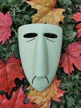 Load image into Gallery viewer, Masque Am Stram Gram, Shock Lock Barrel mask, cosplay jack skellington, nightmare before christmas mask, nightmare before christmas cosplay, l'étrange noël de monsieur Jack, Jack Skellington, Cosplay Halloween, Déguisement halloween, Daëlys Art