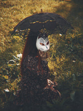 Load image into Gallery viewer, Masque japonais, masque traditionnel, masque kitsune, kitsune, oni, yokaï, décoration japonaise, renard, manga, anime, Daëlys Art