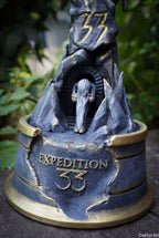 Monolithe Clair Obscur Expedition 33, clair obscur expedition 33, verso clair obscur, gustave clair obscur, maelle clair obscur, lune clair obscur, monoco, gestral, esquie, figurine clair obscur expedition 33, renoir, peintresse, paintress, sciel