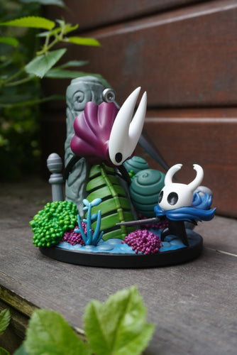 diorama hollow knight, figurine hornet, figurine hollow knight, team cherry