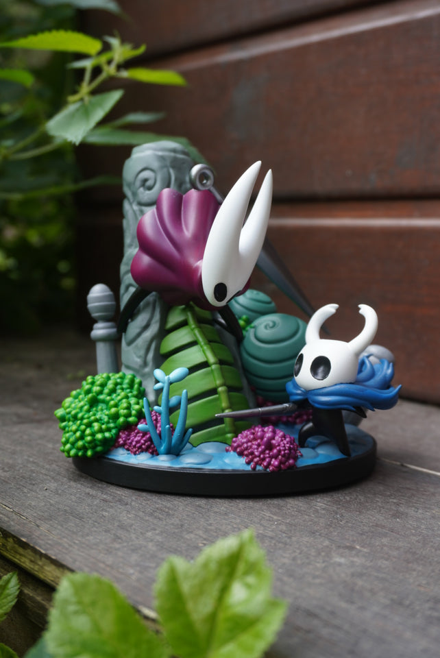 diorama hollow knight, figurine hornet, figurine hollow knight, team cherry