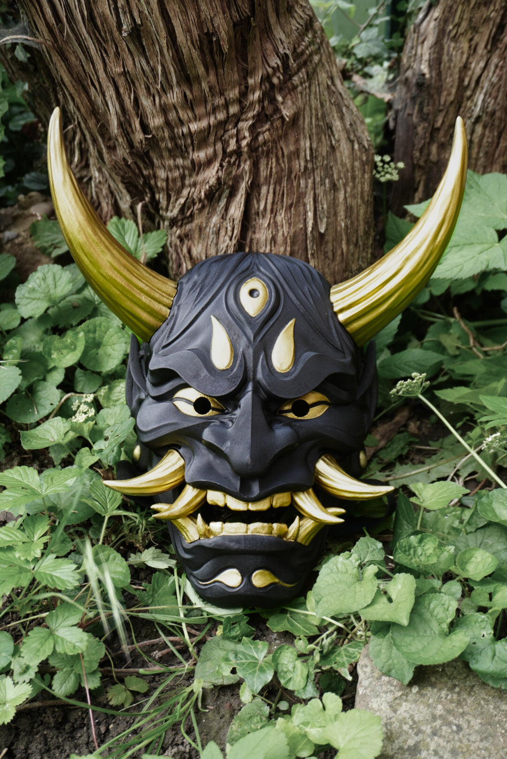 Masque Hannya - noir et doré