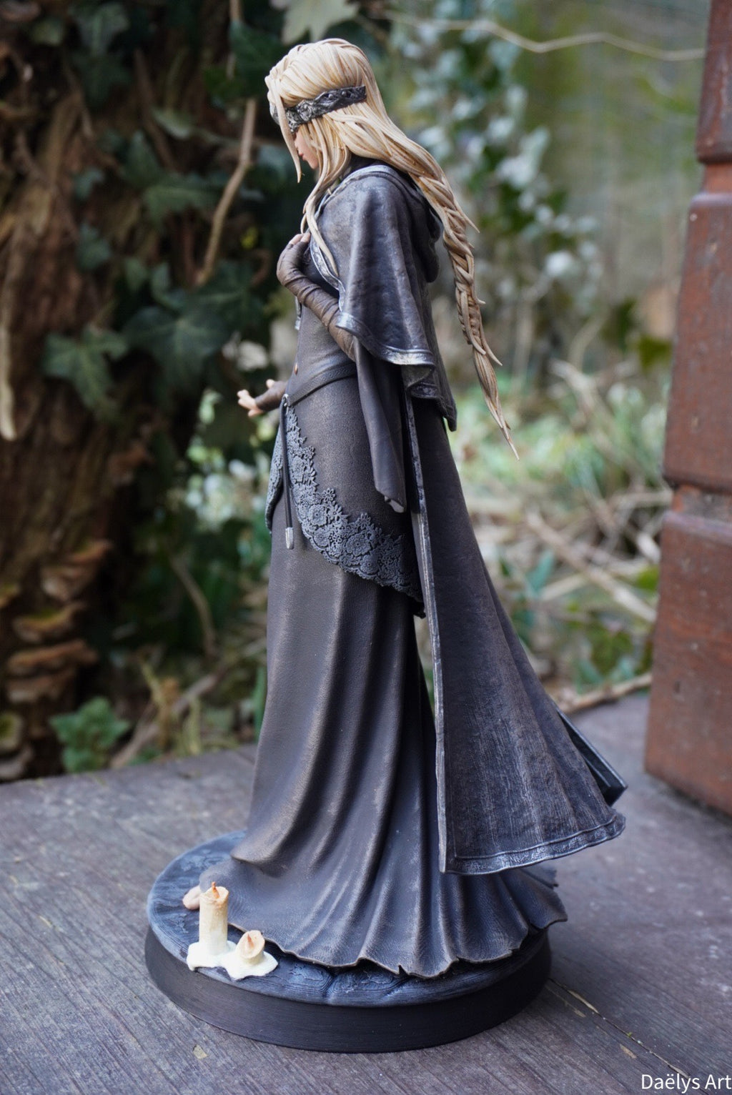 Figurine with or without paint - Guardian of the fire