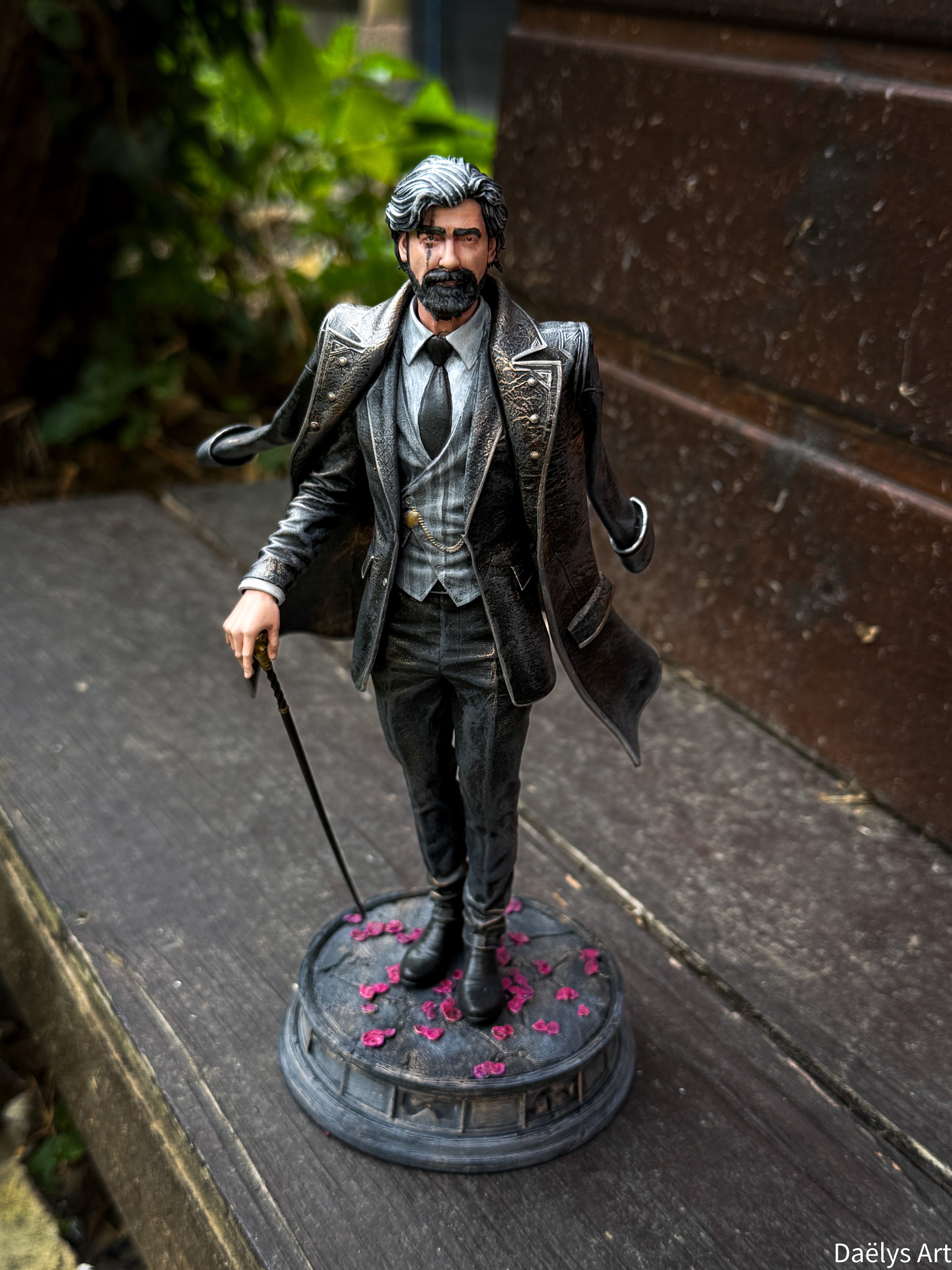 figurine renoir clair obscur expedition 33, clair obscur expedition 33 figurine, figurine a peindre, verso, monoco, lune, sciel, gustave