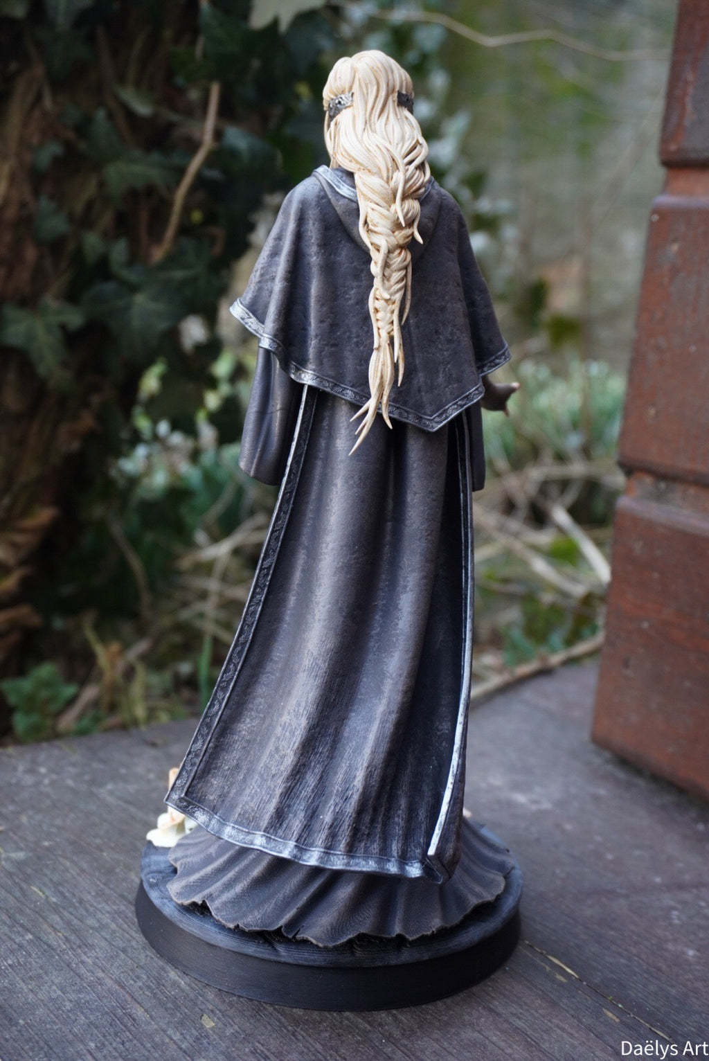 Figurine with or without paint - Guardian of the fire