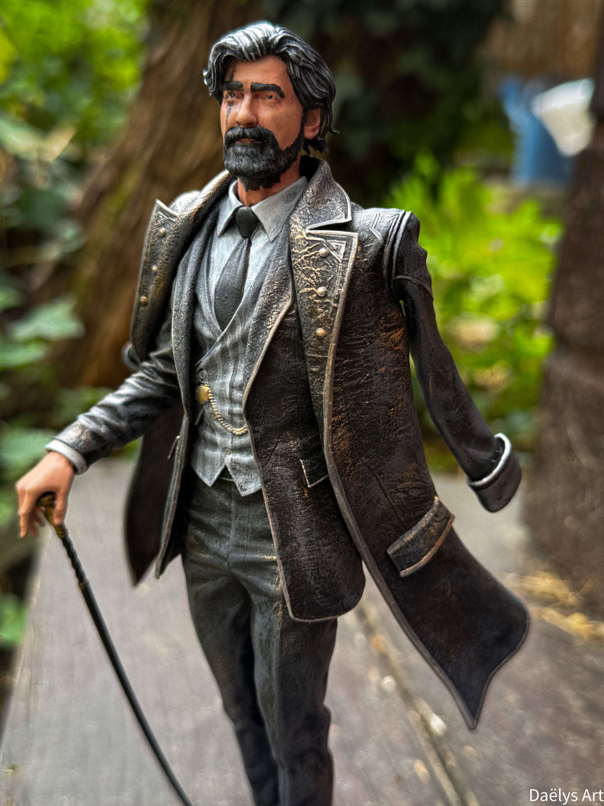 figurine renoir clair obscur expedition 33, clair obscur expedition 33 figurine, figurine a peindre, verso, monoco, lune, sciel, gustave