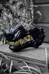 Masque oni, masque démon japonais, décoration japonaise, folklore japonais, japon traditionnel, Yokaï, Hannya, Daëlys Art, mempo, samouraï