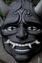 Masque oni, masque démon japonais, décoration japonaise, folklore japonais, japon traditionnel, Yokaï, Hannya, Daëlys Art