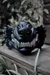 Masque oni, masque démon japonais, décoration japonaise, folklore japonais, japon traditionnel, Yokaï, Hannya, Daëlys Art, mempo, samouraï