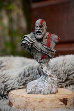 Load image into Gallery viewer, Gof of war, buste god of war, buste kratos, figurine kratos, nordique, viking, mythologie, Daëlys Art
