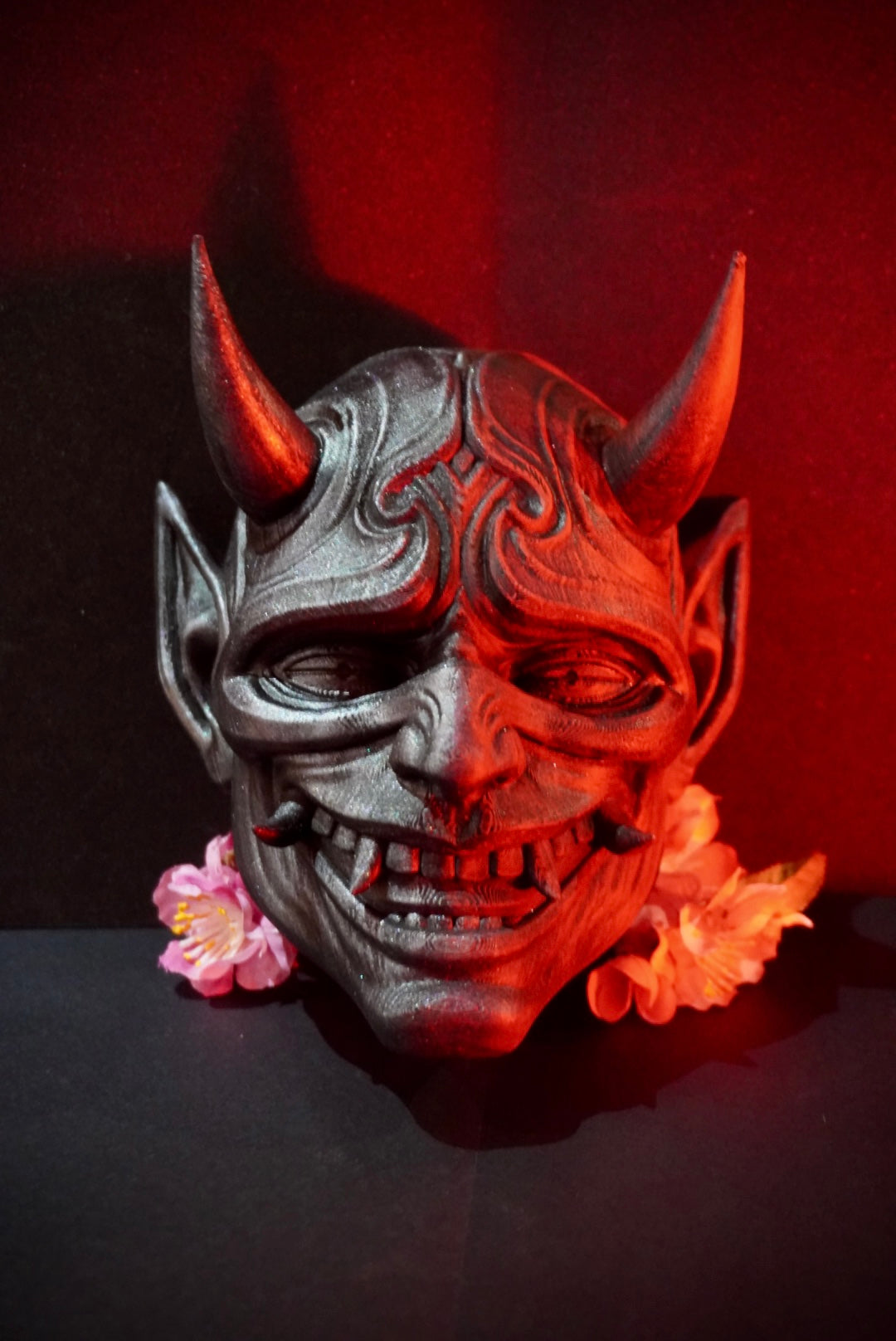 Masque Oni décoratif - Noir & Rouge – Daëlys Art