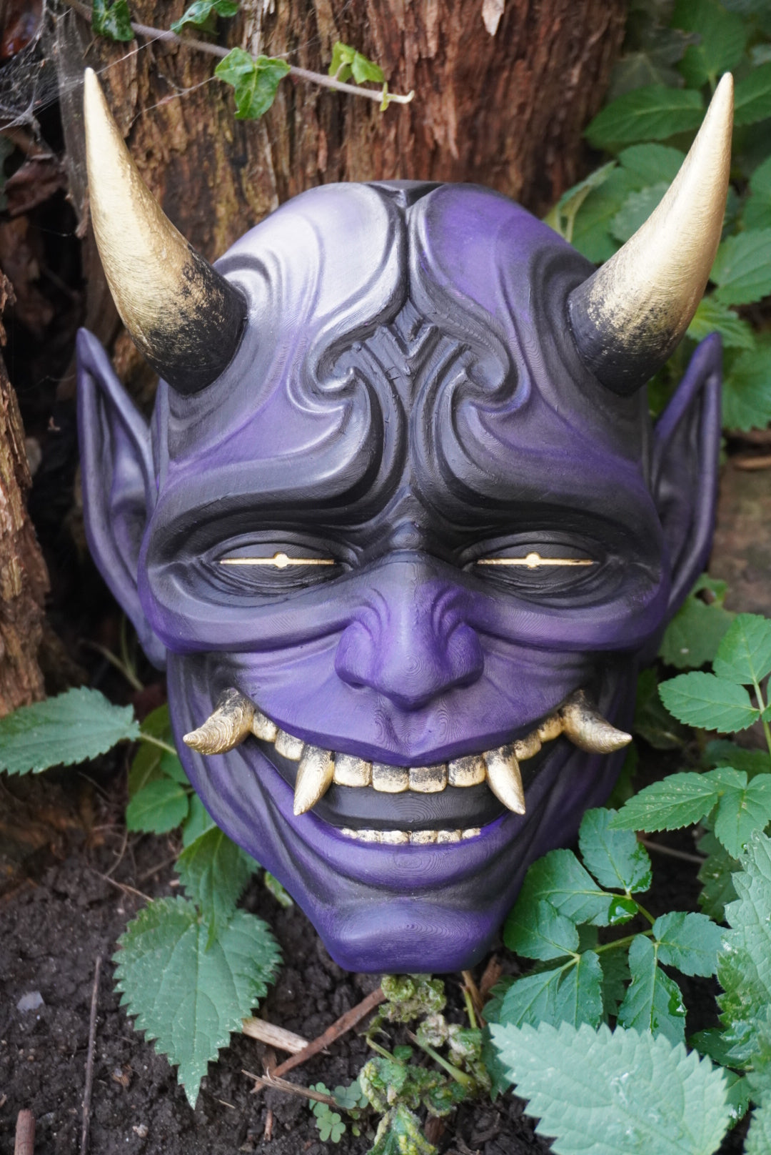 Masque oni, masque démon japonais, décoration japonaise, folklore japonais, japon traditionnel, Yokaï, Hannya, Daëlys Art, mempo, samouraï