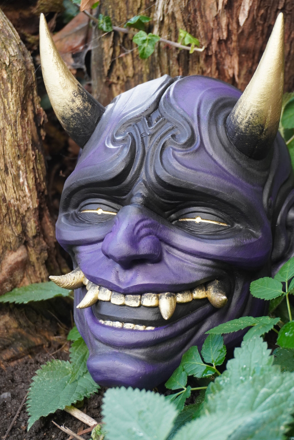 Masque oni, masque démon japonais, décoration japonaise, folklore japonais, japon traditionnel, Yokaï, Hannya, Daëlys Art, mempo, samouraï