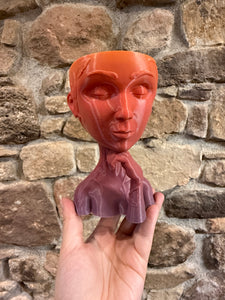 Pot de fleur femme