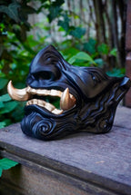 Mempo mask - Black and gold