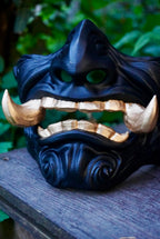 Mempo mask - Black and gold